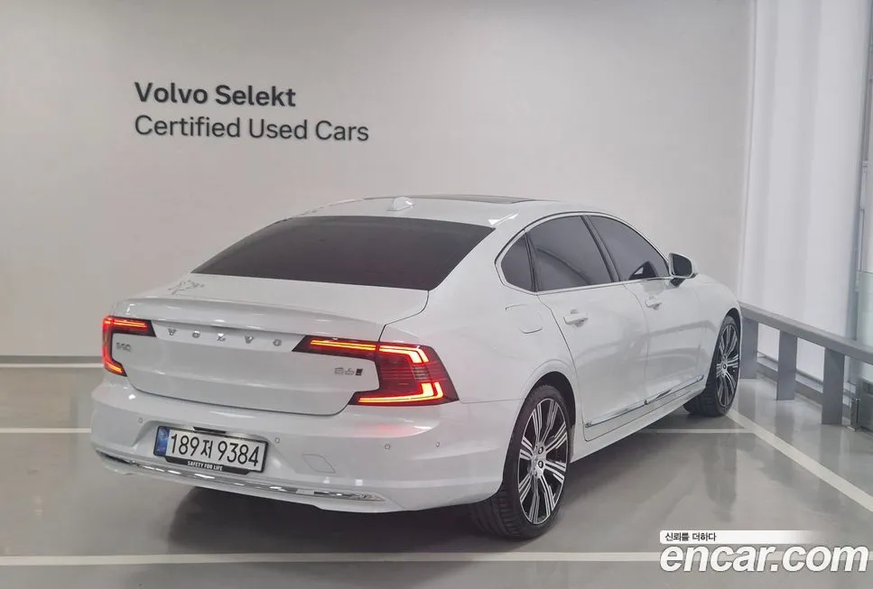 Volvo S90 2025 из KR, фото 2