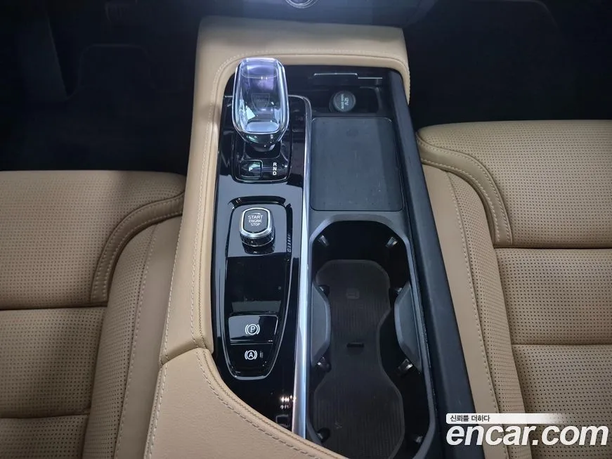 Volvo S90 2025 из KR, фото 9