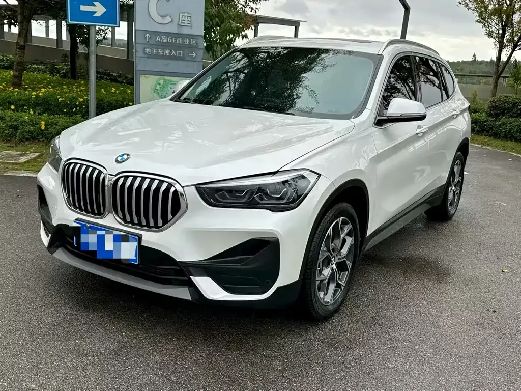 BMW X1 2022 из CN, фото 1