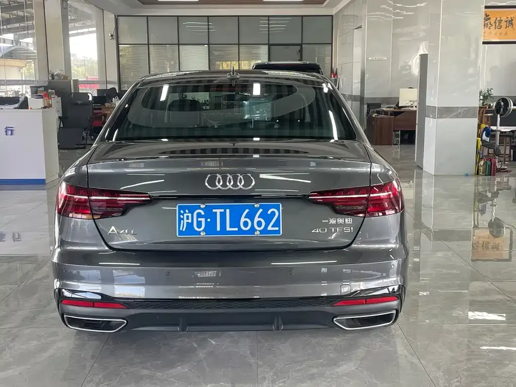 Audi A4L 2025 из CN, фото 5