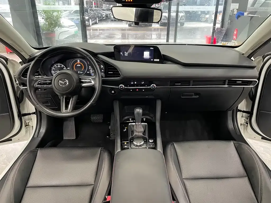 Mazda 3 Axela 2022 из CN, фото 9