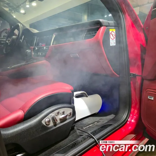 Porsche Macan 2023 из KR, фото 3