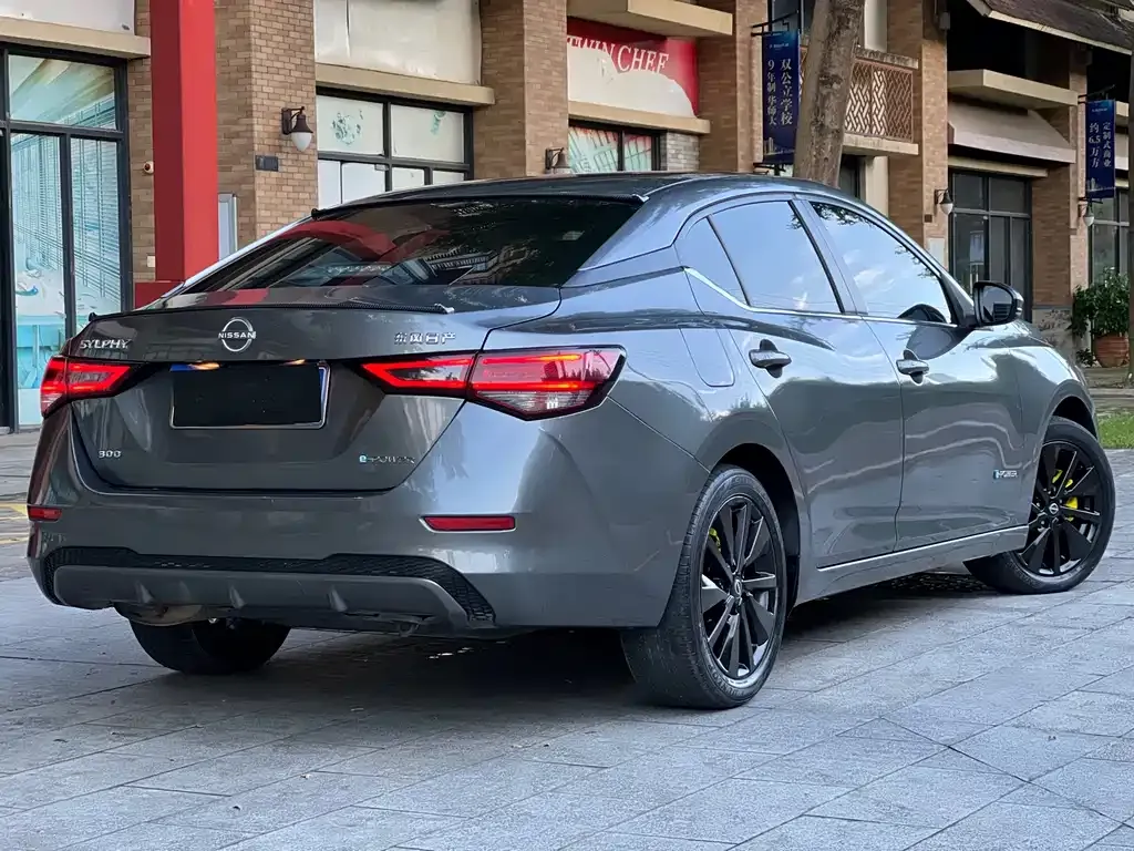 Nissan Sylphy 2022 из CN, фото 4