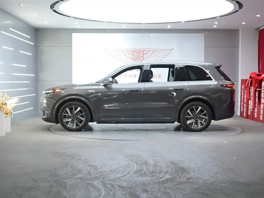Li Auto L8 2023 из CN, фото 2