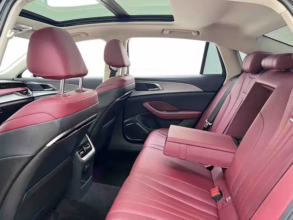 Hongqi H5 2024 из CN, фото 10