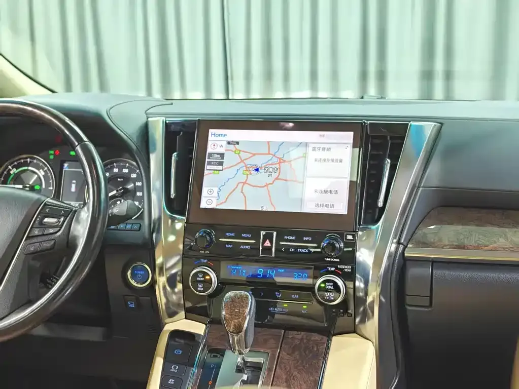 Toyota Alphard 2023 из CN, фото 9