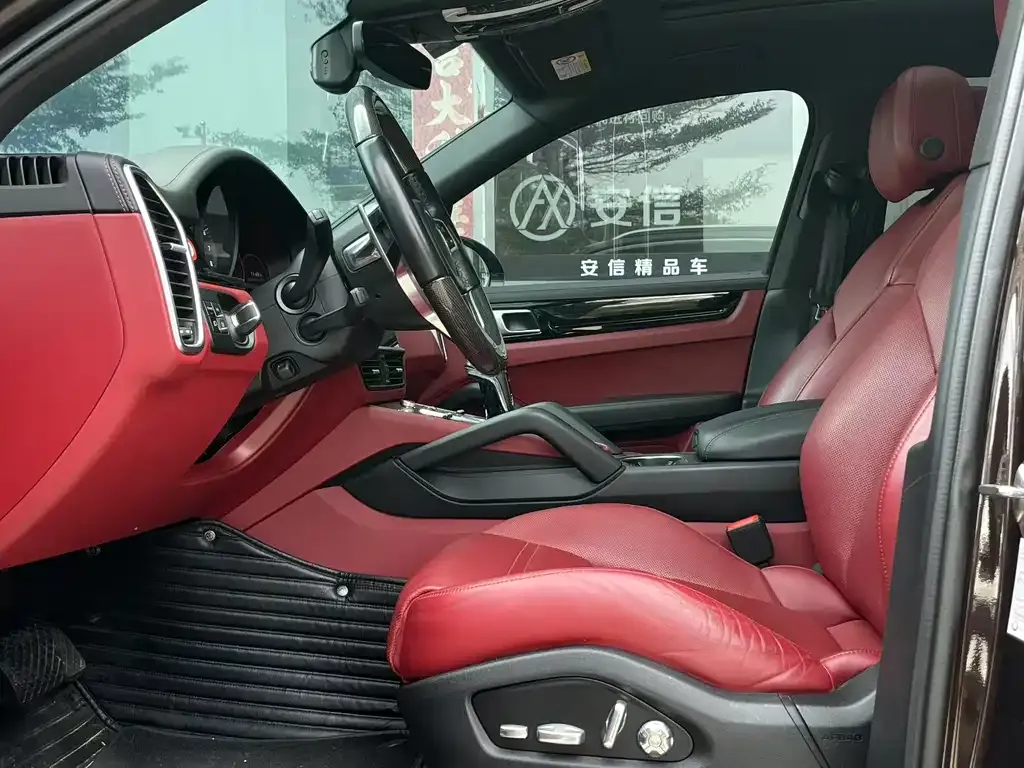 Porsche Cayenne 2021 из CN, фото 4