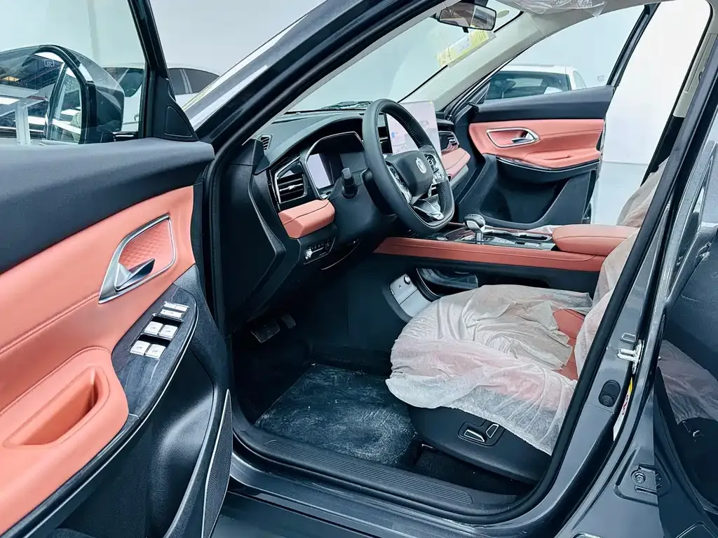 Changan CS75 2025 из CN, фото 4