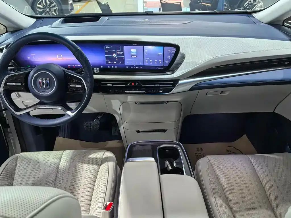 Buick Century 2023 из CN, фото 10