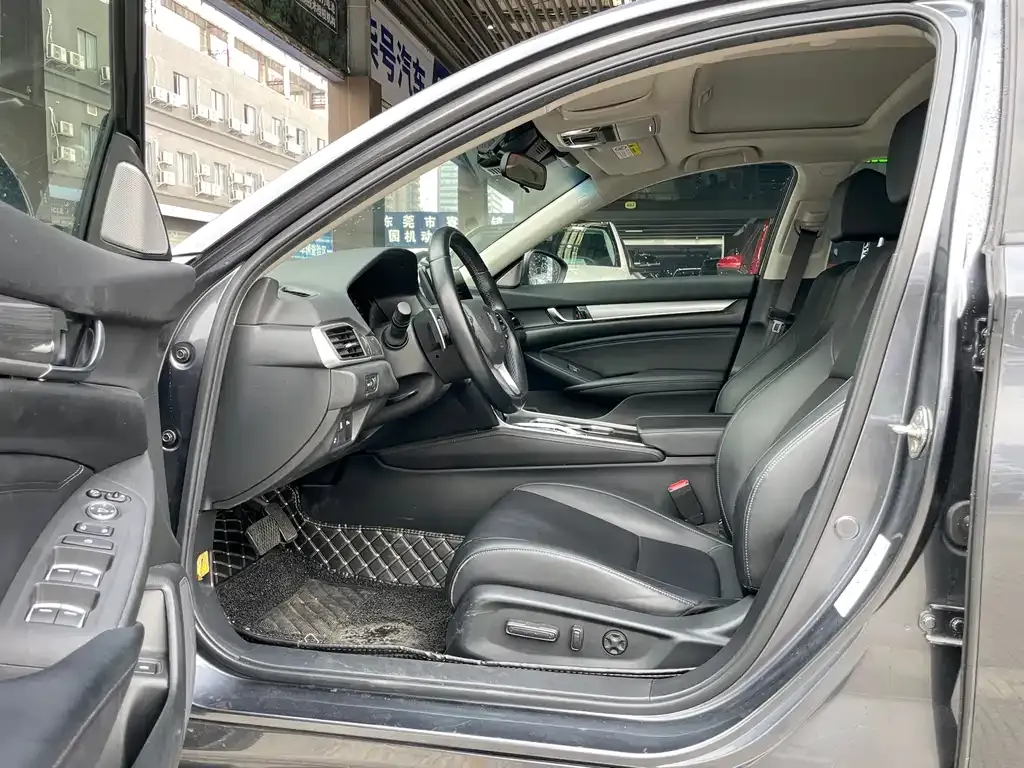 Honda Accord 2022 из CN, фото 5
