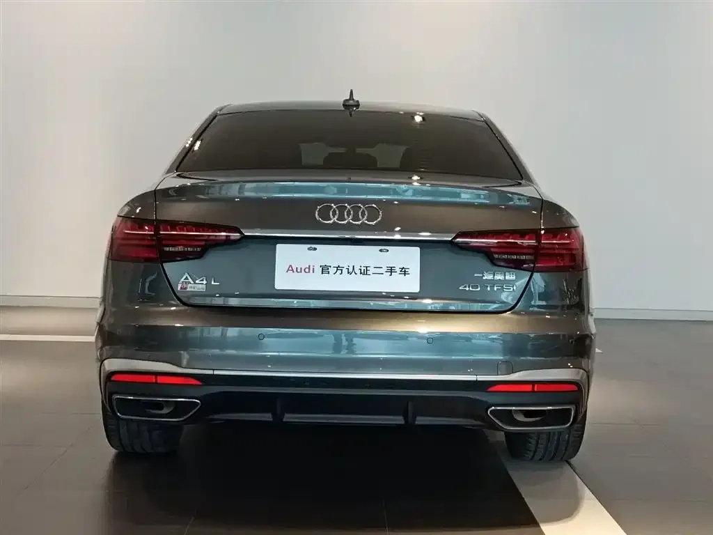 Audi A4L 2022 из CN, фото 5
