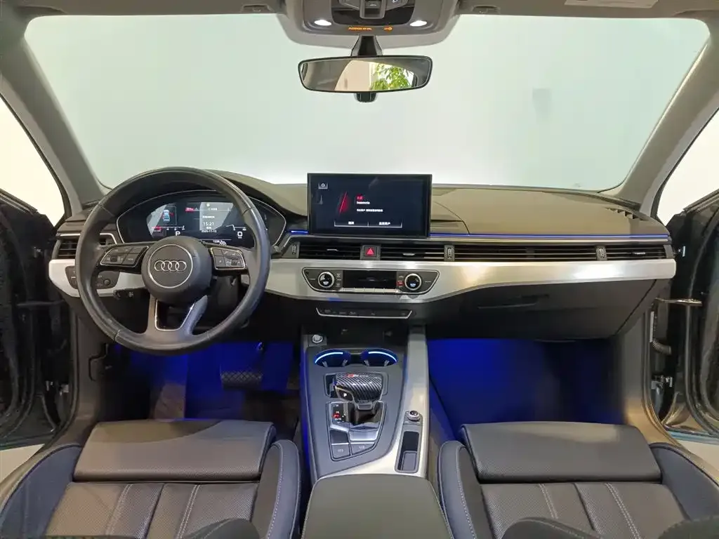 Audi A4L 2022 из CN, фото 6