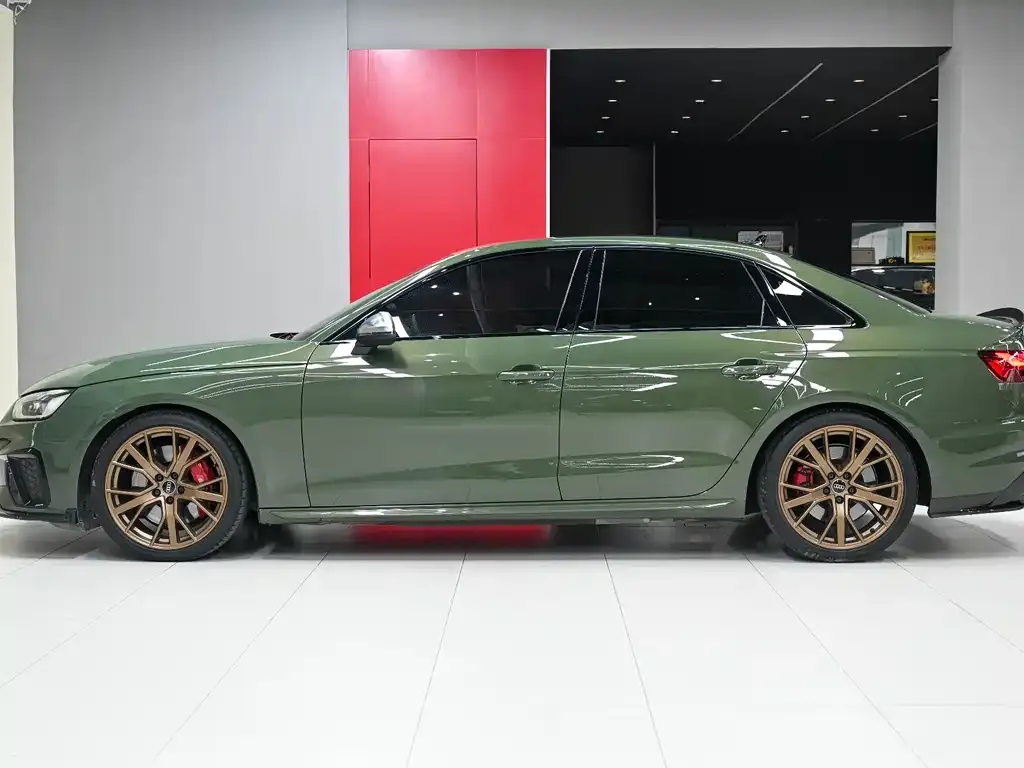 Audi S4 2023 из CN, фото 3