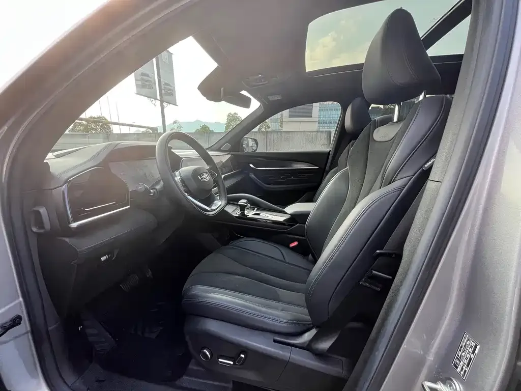 Geely Xingyue L 2024 из CN, фото 4