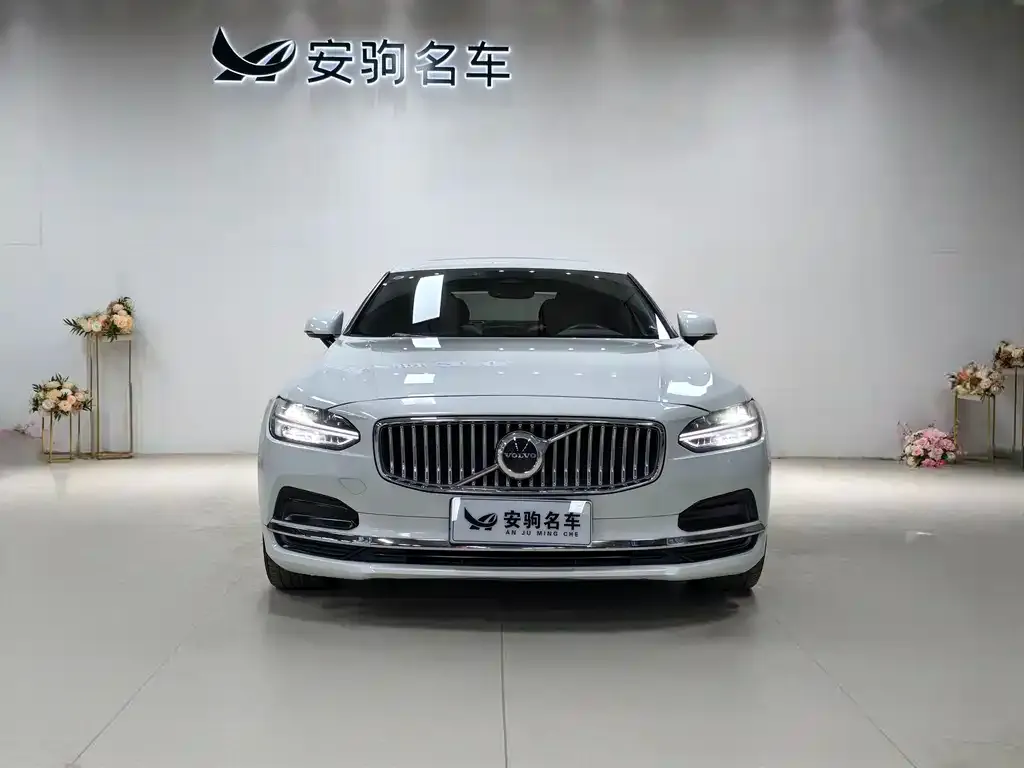 Volvo S90 2022 из CN, фото 2
