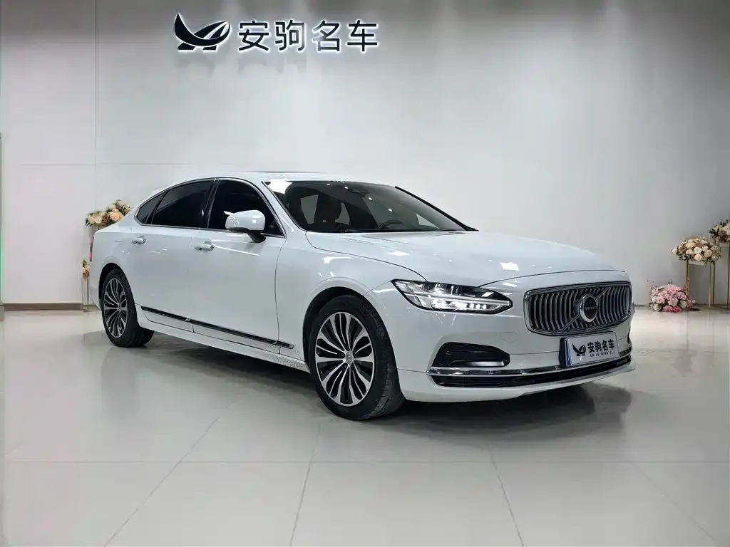 Volvo S90 2022 из CN, фото 3