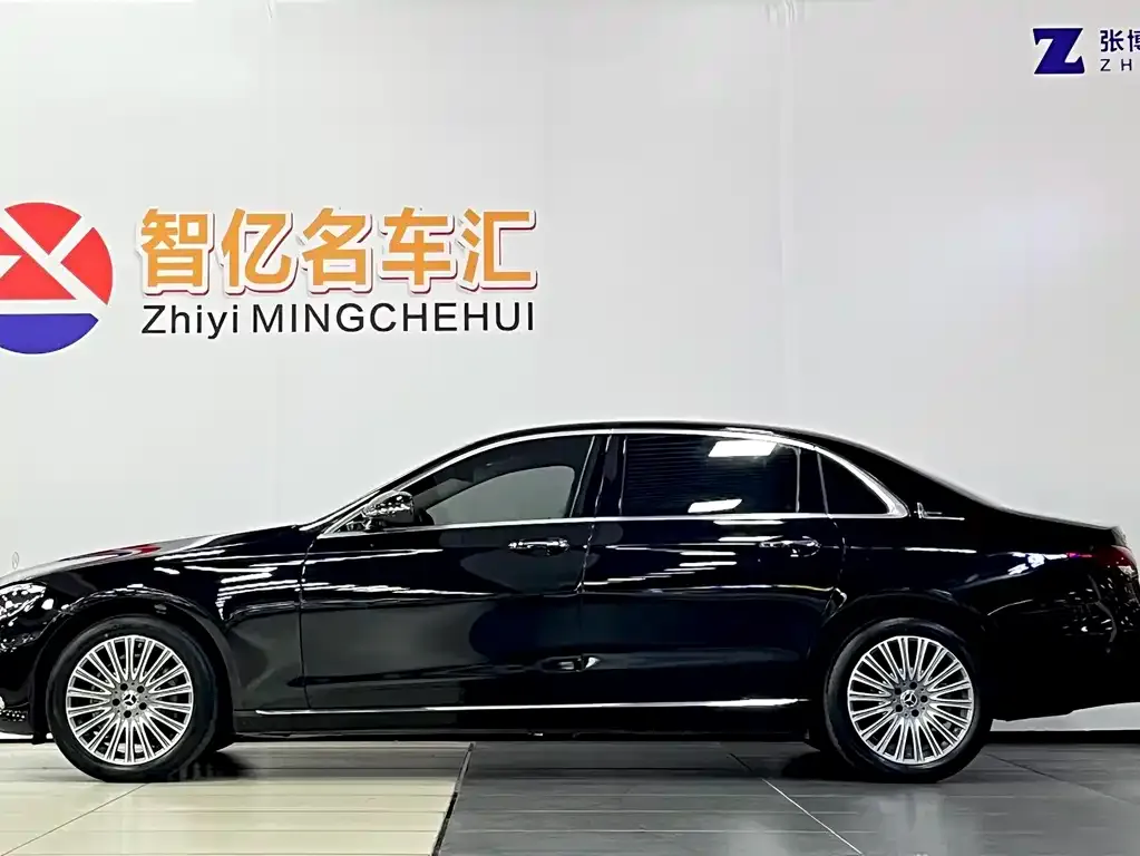 Mercedes-Benz E-Class 2023 из CN, фото 4