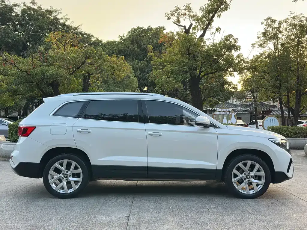 Jetta VS7 2023 из CN, фото 4