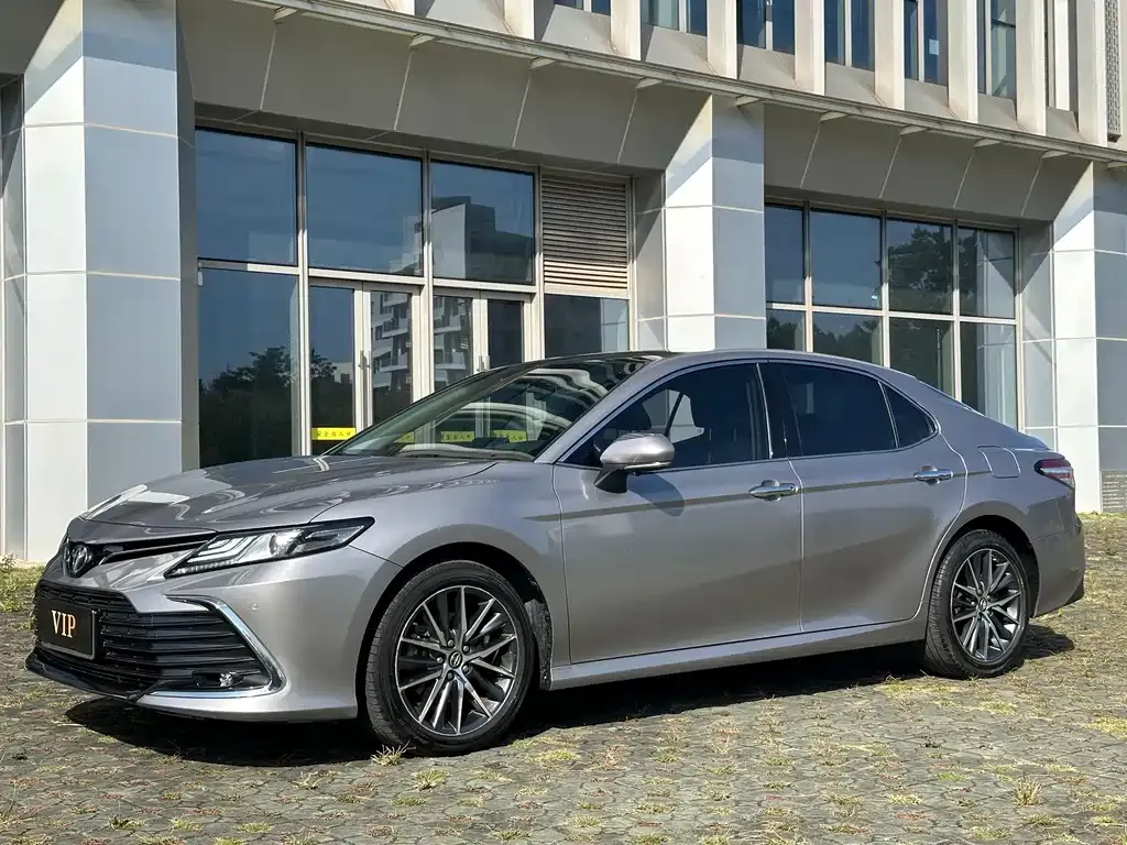 Toyota Camry 2022 из CN, фото 1