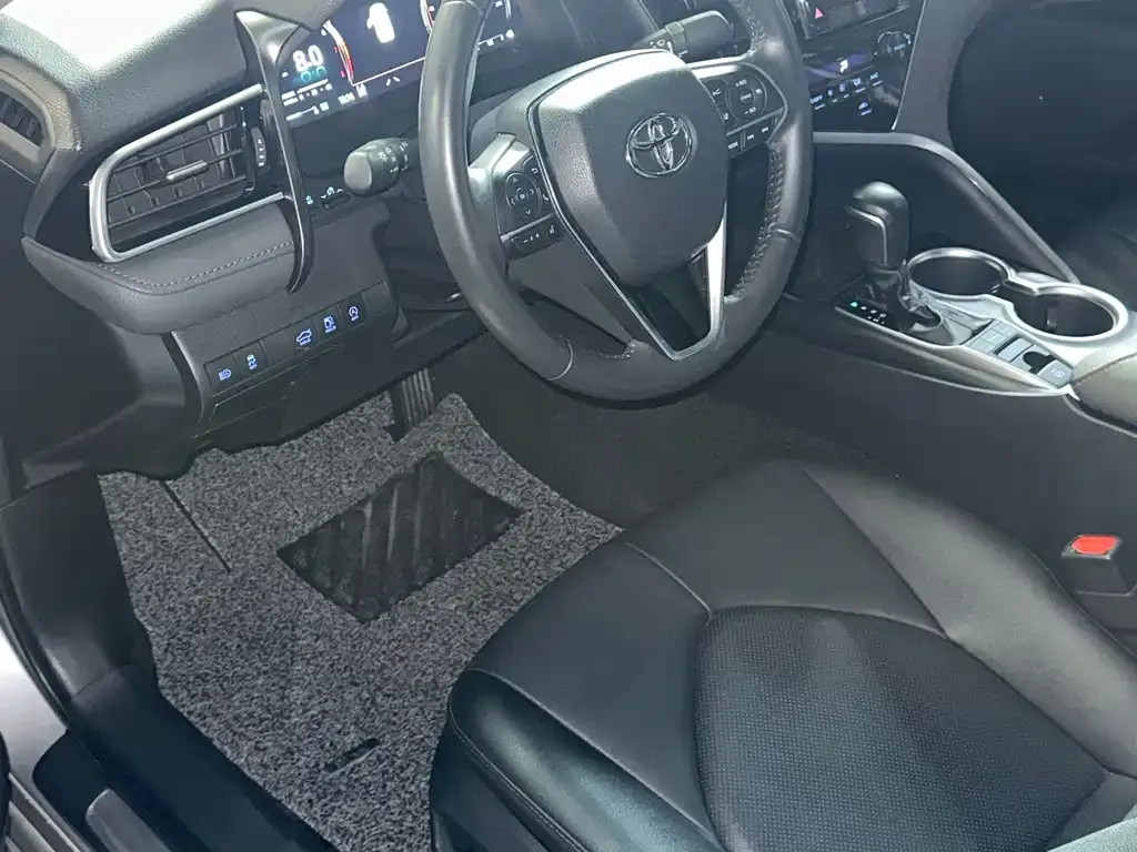 Toyota Camry 2022 из CN, фото 10