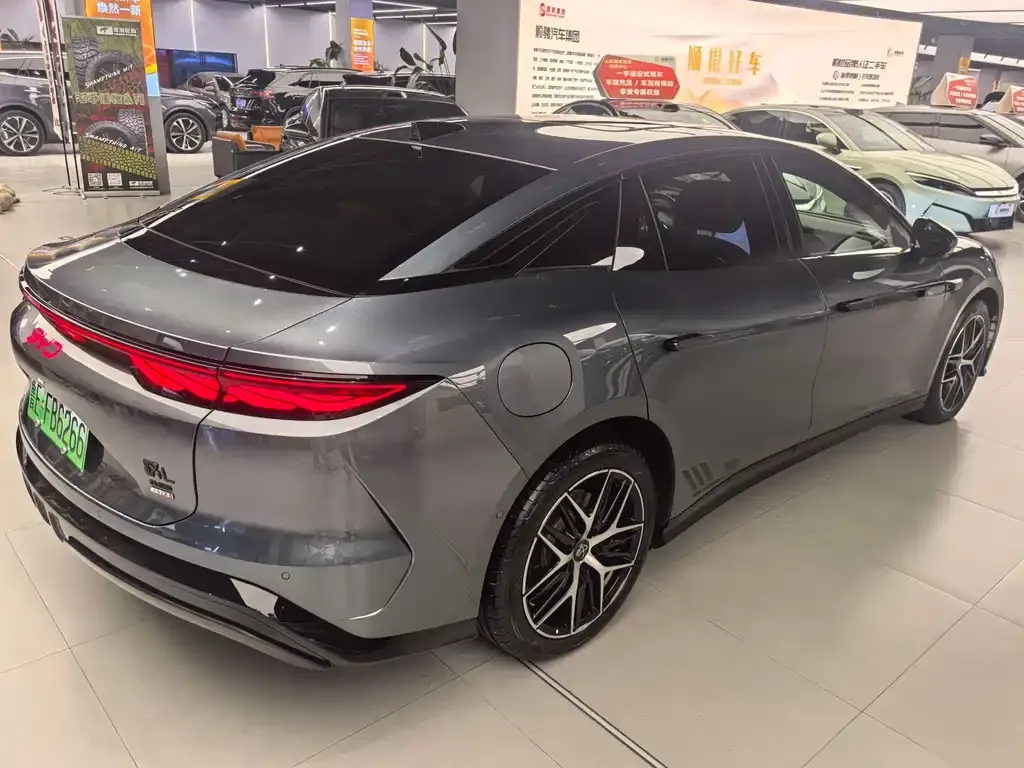 BYD Han L 2025 из CN, фото 9