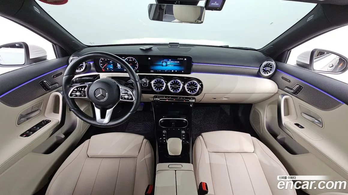 Mercedes-Benz A-Class — фото 7