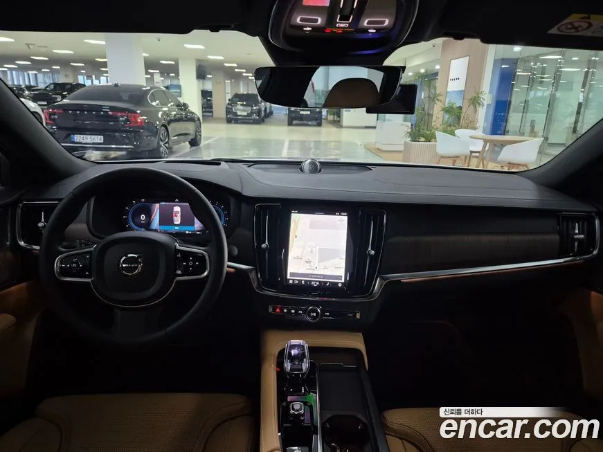 Volvo S90 2024 из KR, фото 7