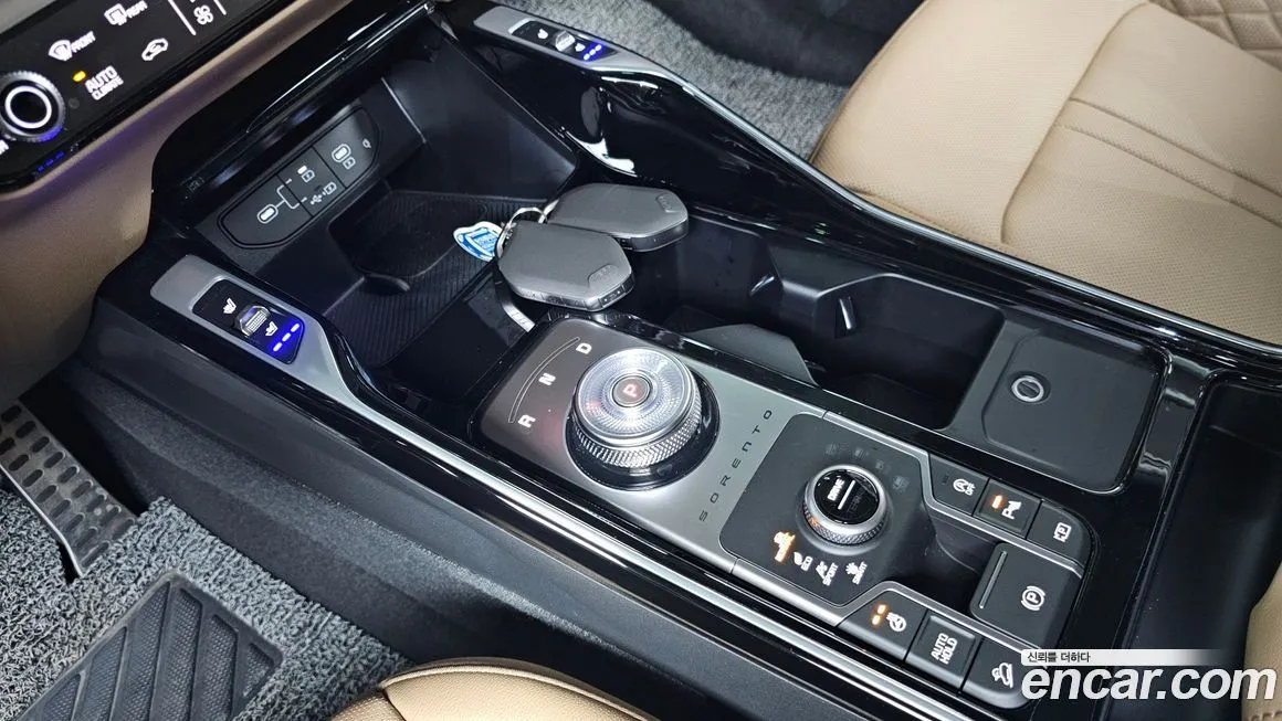 Kia Sorento — фото 9