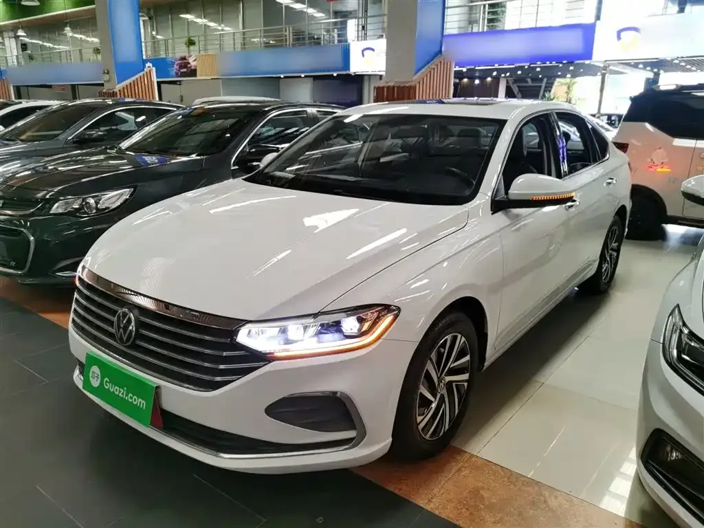 Volkswagen Lavida 2023 из CN, фото 1