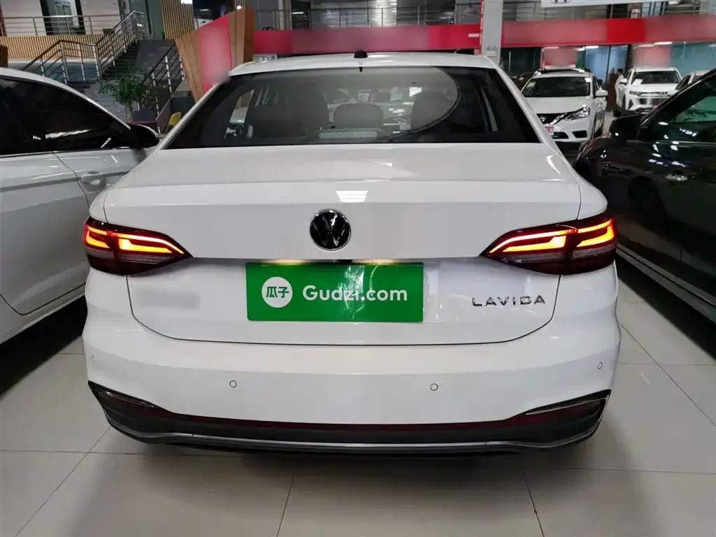 Volkswagen Lavida 2023 из CN, фото 6