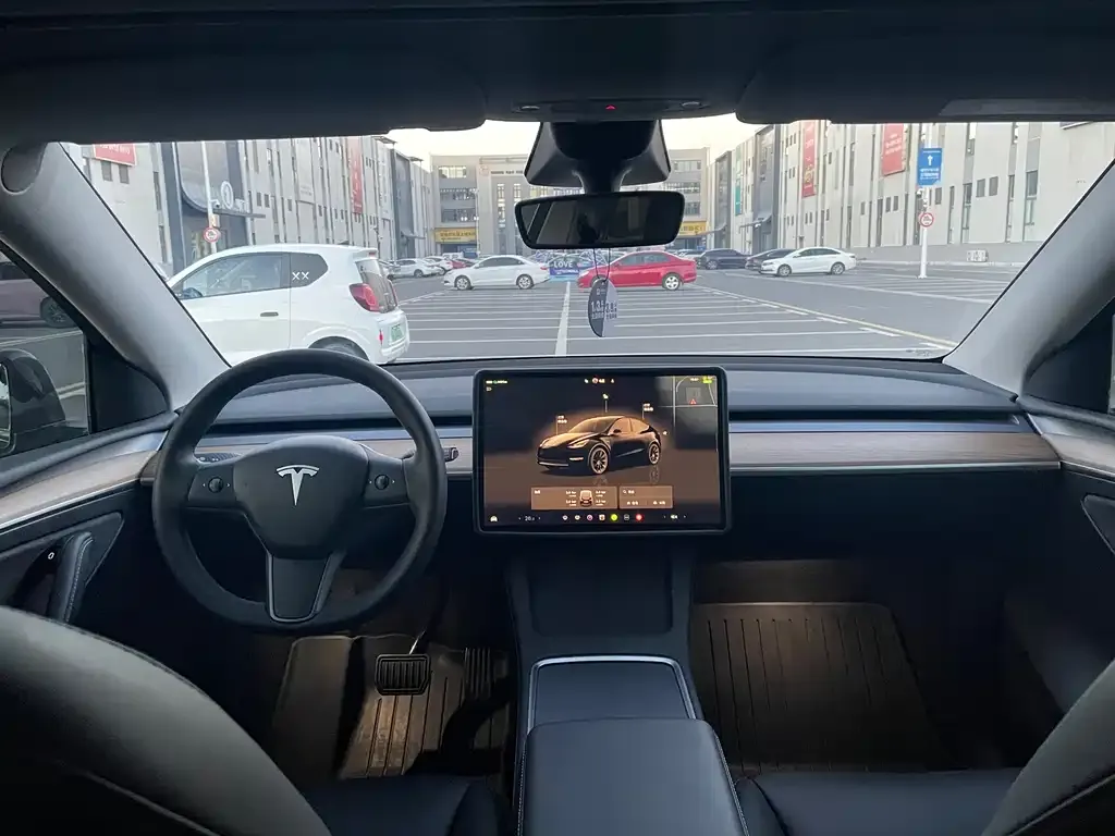 Tesla Model Y 2022 из CN, фото 5