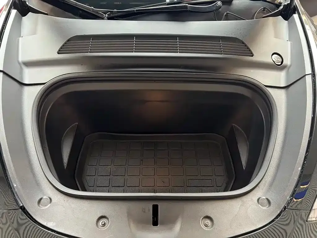 Tesla Model Y 2022 из CN, фото 9