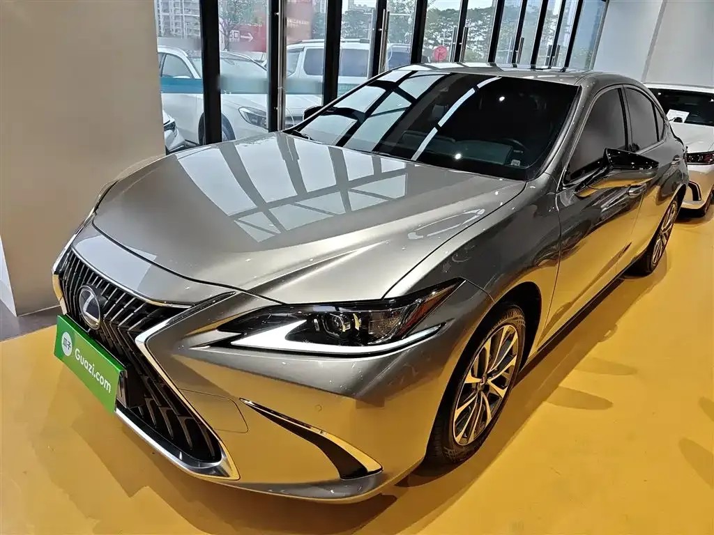 Lexus ES 2021 из CN, фото 2