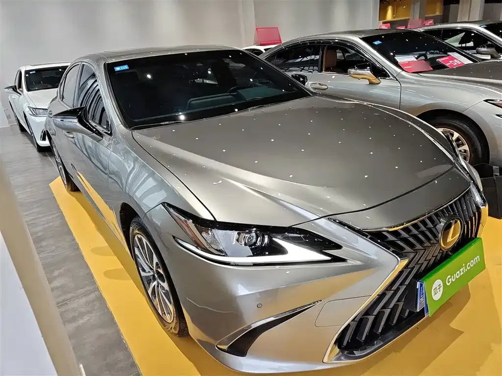 Lexus ES 2021 из CN, фото 4