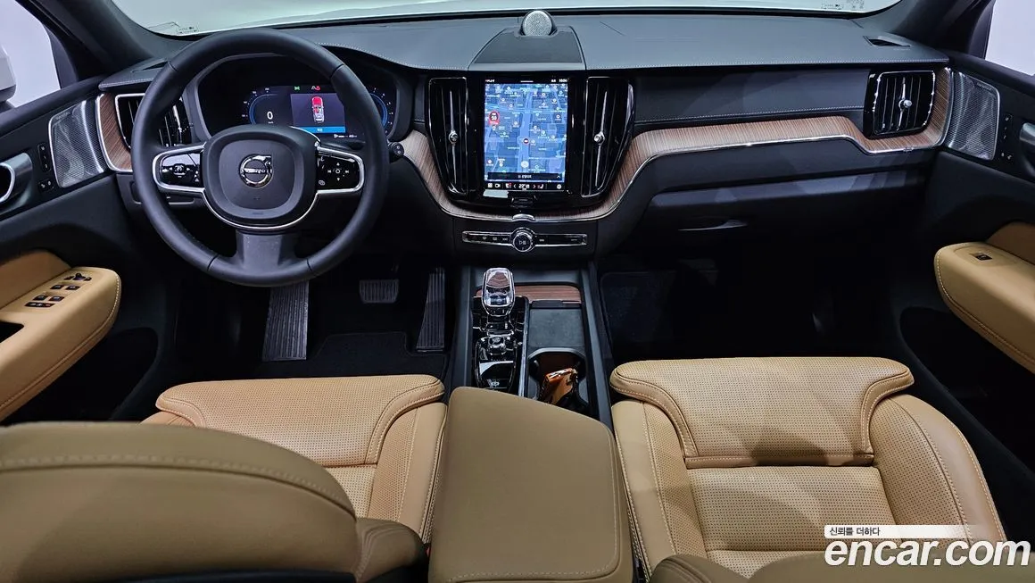 Volvo XC60 2024 из KR, фото 7