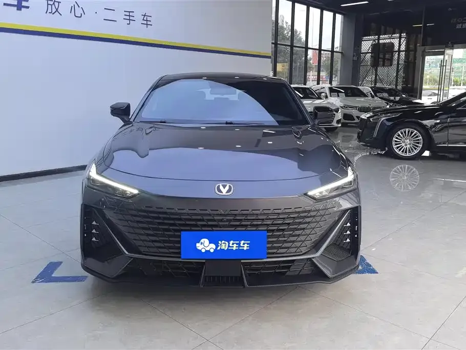 Changan UNI-V 2022 из CN, фото 2