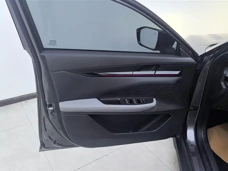 Changan UNI-V 2022 из CN, фото 7