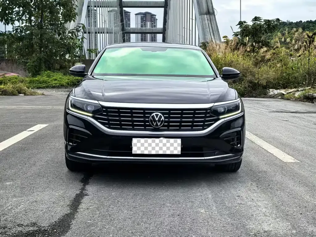 Volkswagen Passat 2022 из CN, фото 1