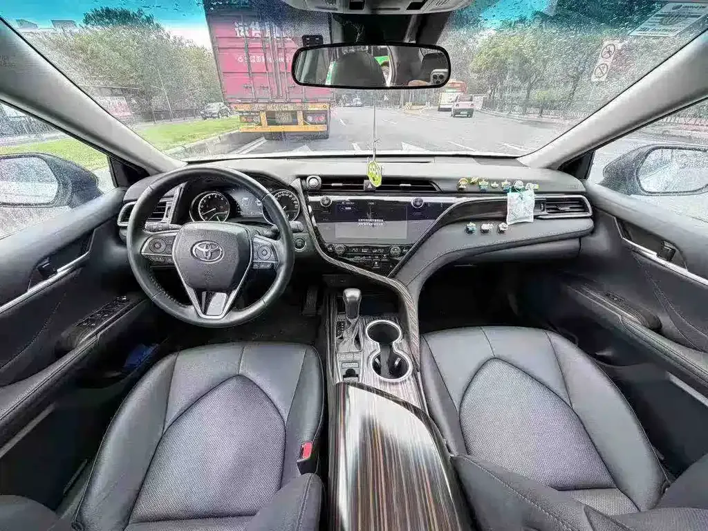 Toyota Camry 2021 из CN, фото 9