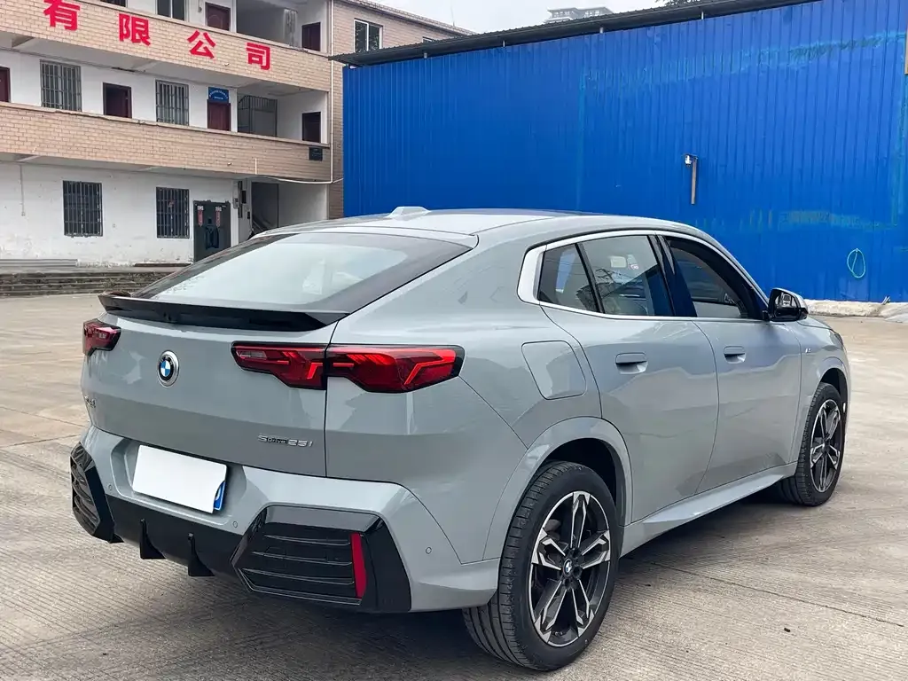 BMW X2 (Import) — фото 5