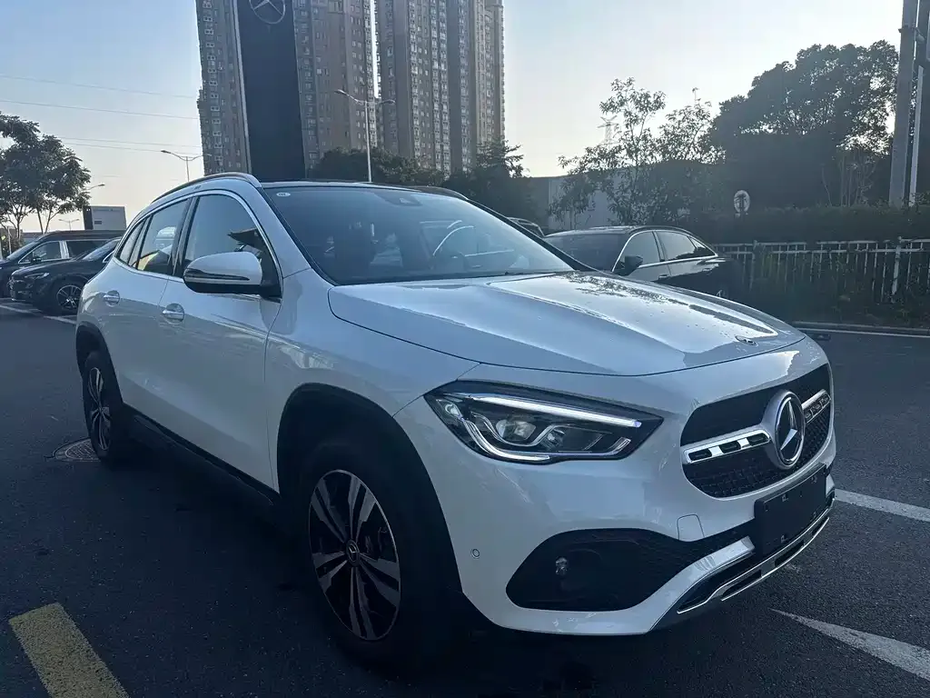 Mercedes-Benz GLA 2023 из CN, фото 3