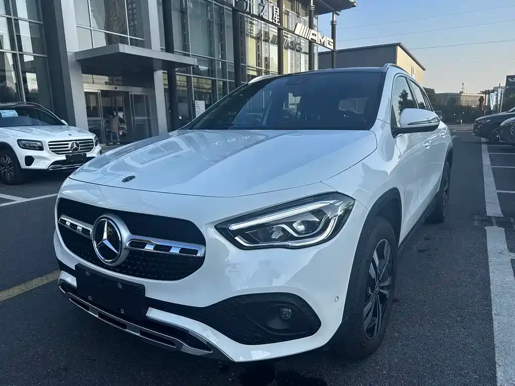 Mercedes-Benz GLA 2023 из CN, фото 9