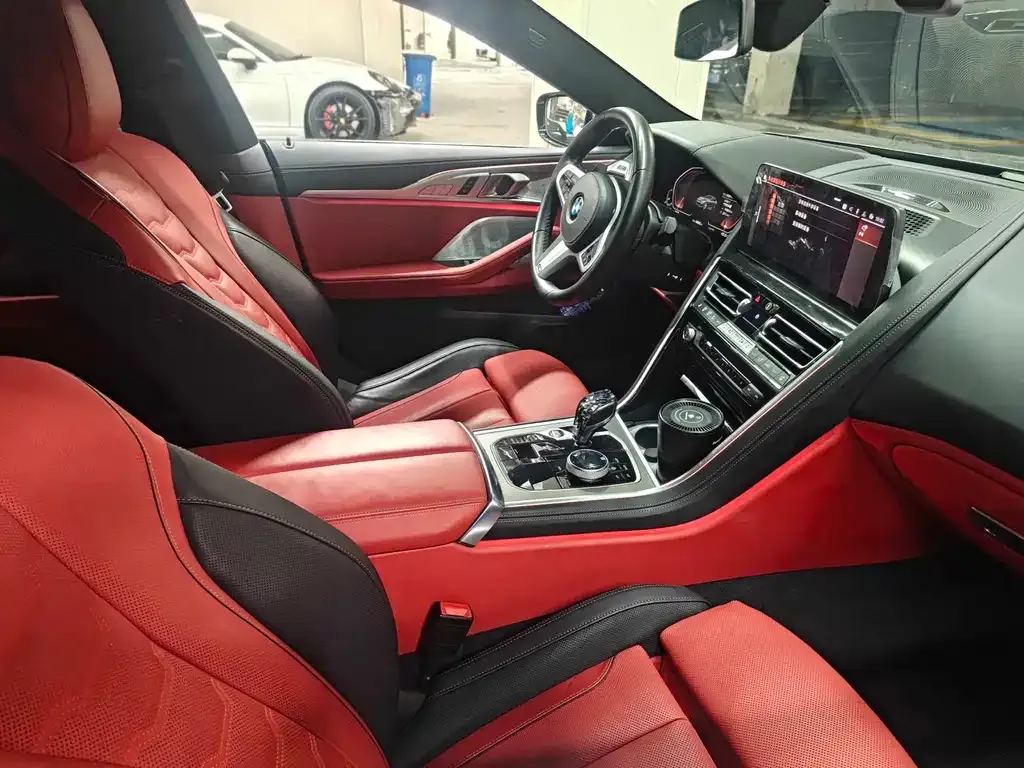 BMW 8 Series 2022 из CN, фото 9