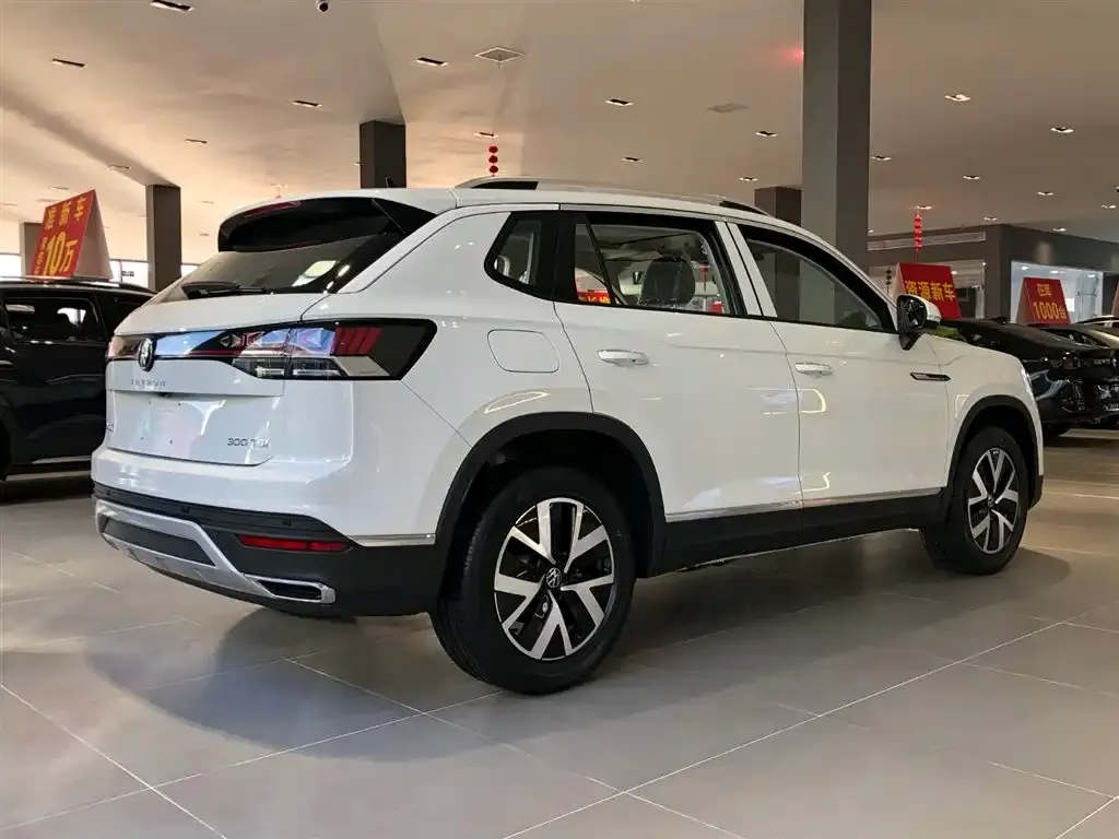 Volkswagen Tayron 2023 из CN, фото 4