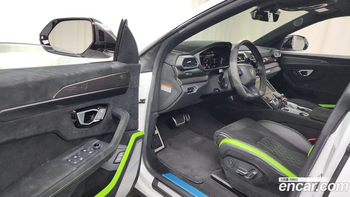 Lamborghini Urus 2023 из KR, фото 10