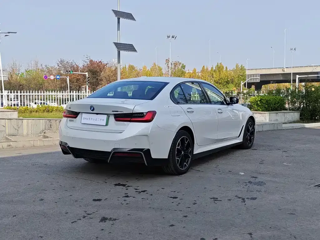 BMW i3 2024 из CN, фото 5