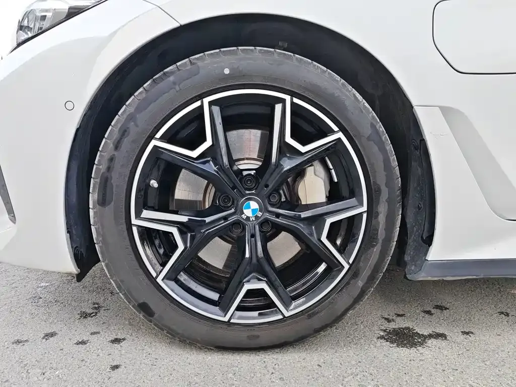 BMW i3 2024 из CN, фото 9