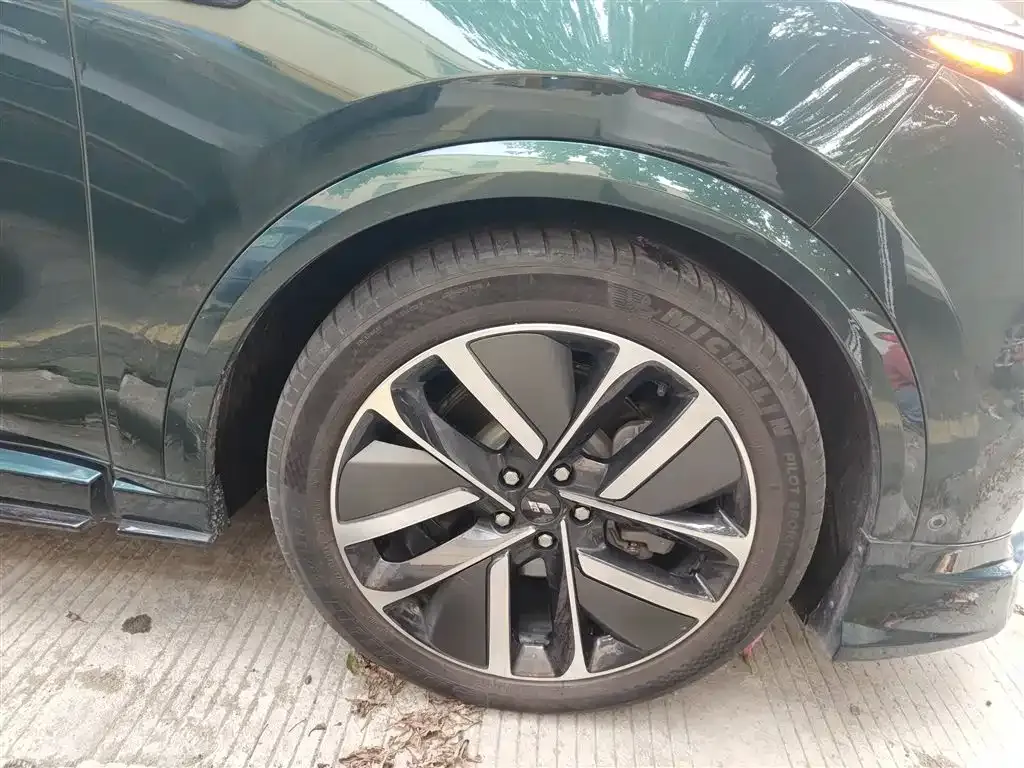 Li Auto L8 2022 из CN, фото 9