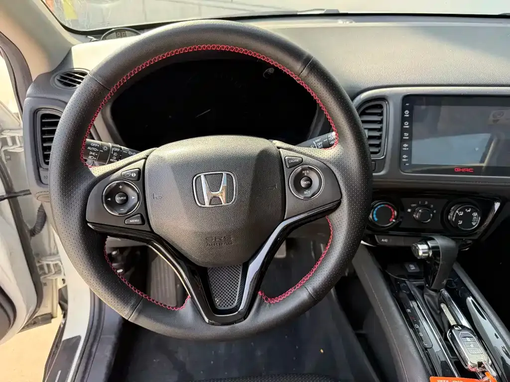 Honda Vezel 2021 из CN, фото 9