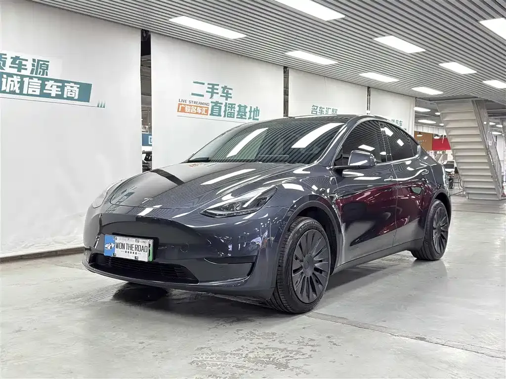 Tesla Model Y 2024 из CN, фото 1